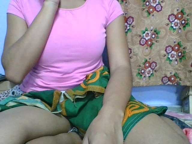 rosah1a live cam on BongaCams