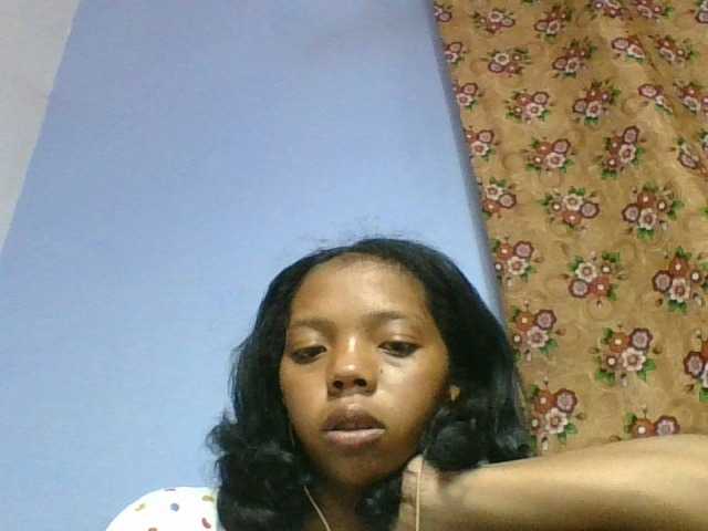 rosah1a live cam on BongaCams
