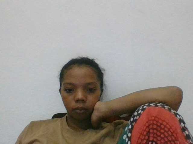 rosah1a live cam on BongaCams