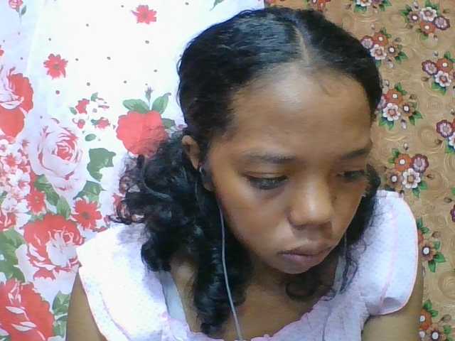 rosah1a live cam on BongaCams