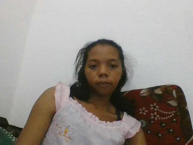rosah1a live cam on BongaCams