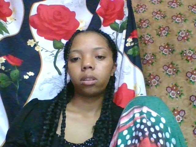 rosah1a live cam on BongaCams