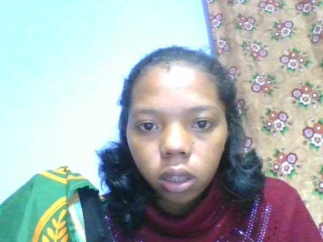 rosah1a live cam on BongaCams