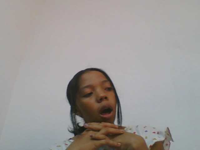 rosah1a live cam on BongaCams