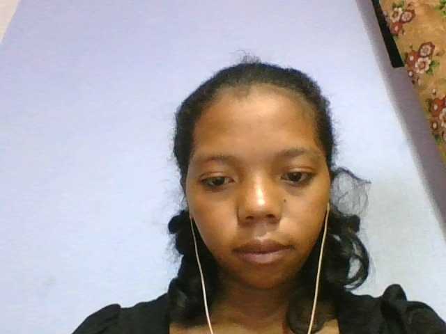 rosah1a live cam on BongaCams