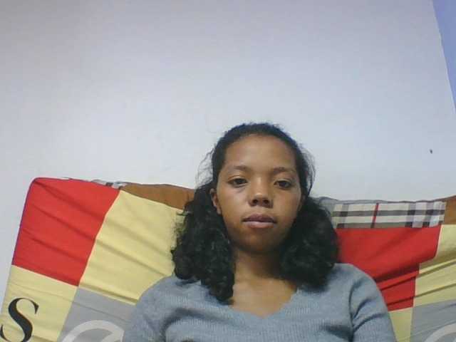 rosah1a live cam on BongaCams