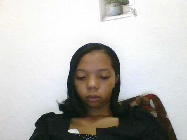 rosah1a live cam on BongaCams