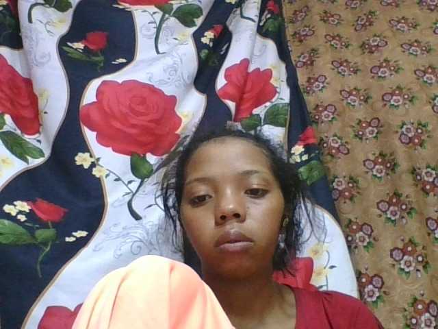 rosah1a live cam on BongaCams