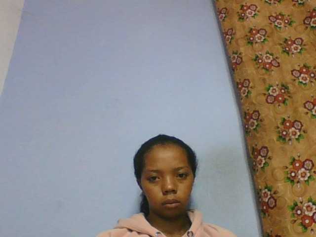 rosah1a live cam on BongaCams