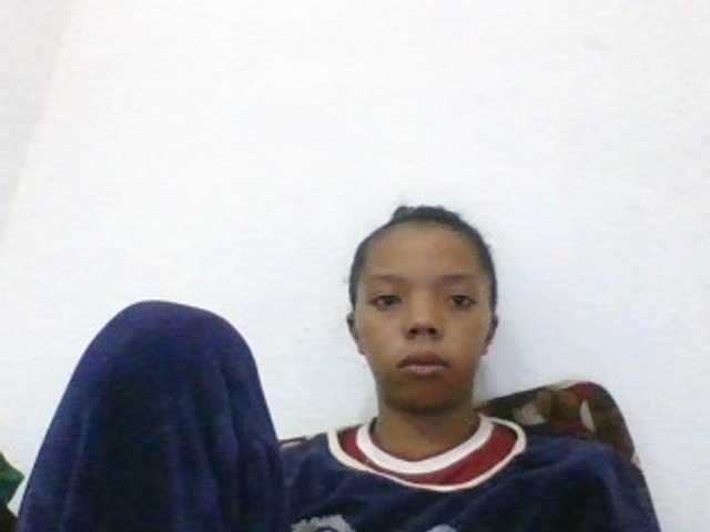 rosah1a live cam on BongaCams