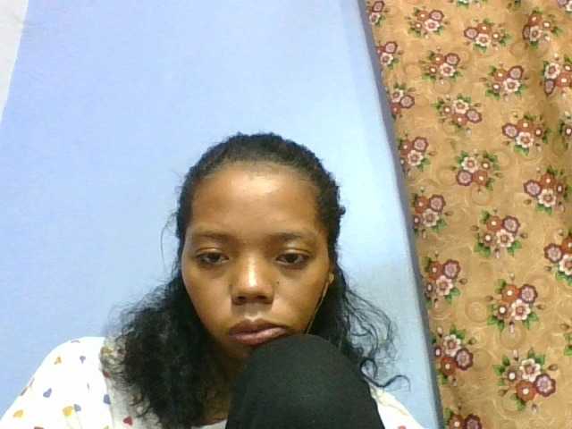 rosah1a live cam on BongaCams