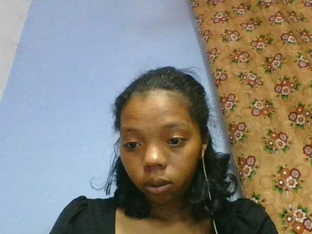 rosah1a live cam on BongaCams