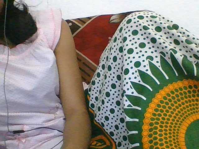 rosah1a live cam on BongaCams