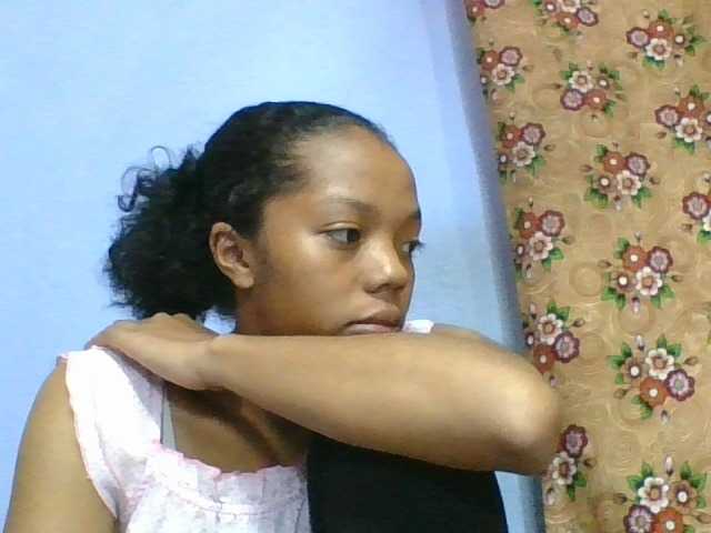 rosah1a live cam on BongaCams