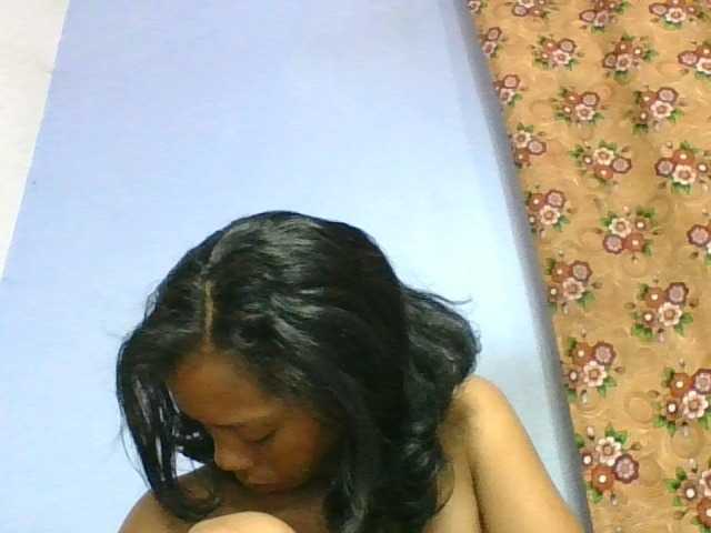 rosah1a live cam on BongaCams
