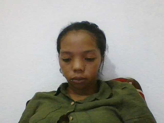 rosah1a live cam on BongaCams