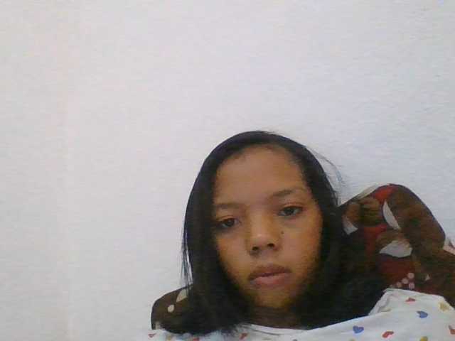 rosah1a live cam on BongaCams