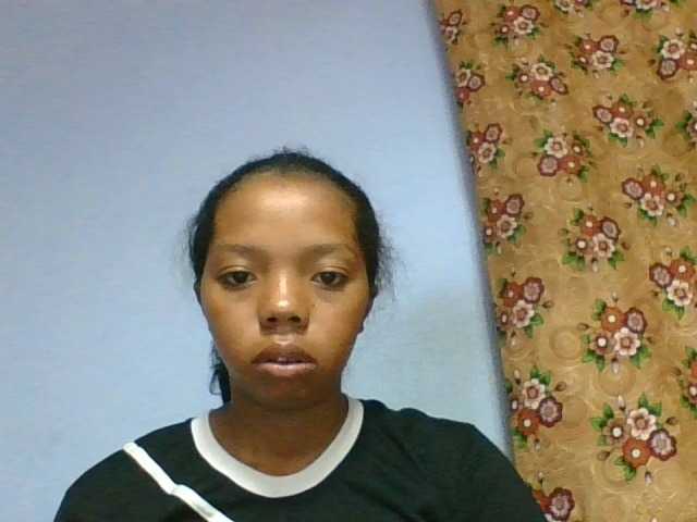 rosah1a live cam on BongaCams