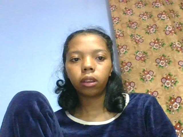 rosah1a live cam on BongaCams