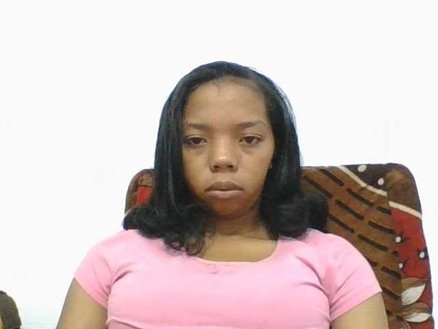 rosah1a live cam on BongaCams