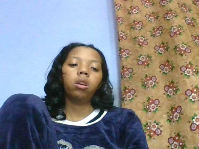 rosah1a live cam on BongaCams