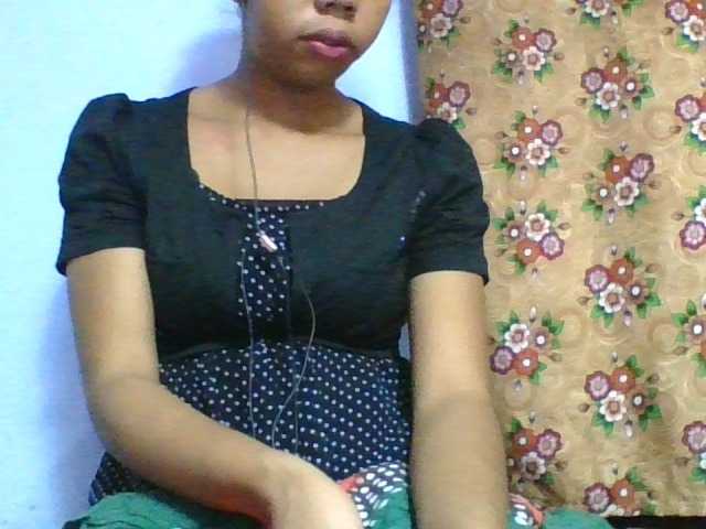 rosah1a live cam on BongaCams