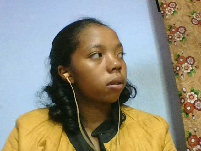 rosah1a live cam on BongaCams