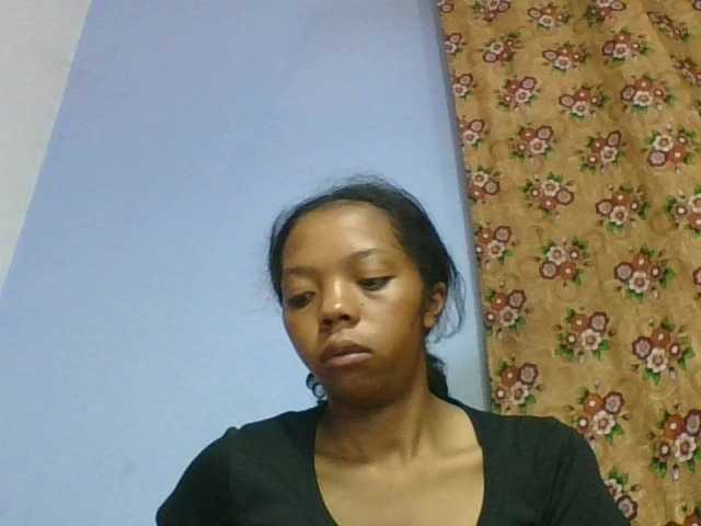 rosah1a live cam on BongaCams