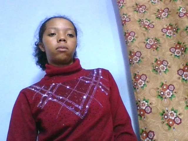 rosah1a live cam on BongaCams