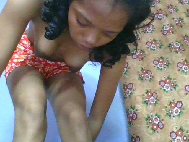rosah1a live cam on BongaCams
