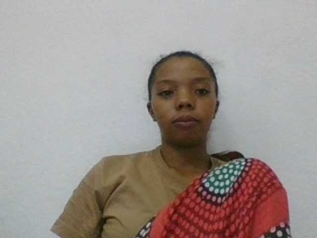 rosah1a live cam on BongaCams