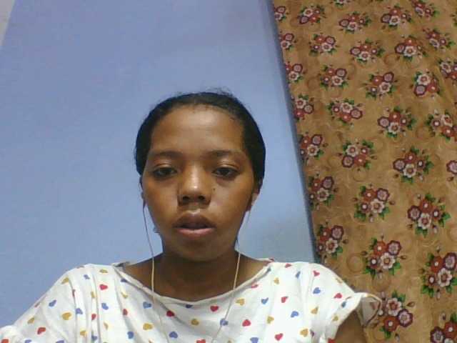 rosah1a live cam on BongaCams