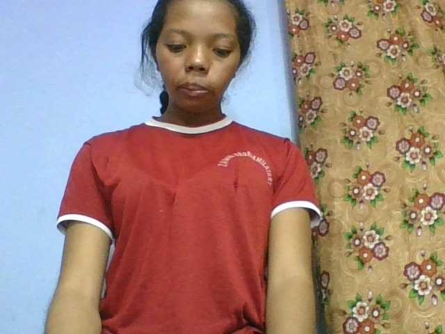 rosah1a live cam on BongaCams