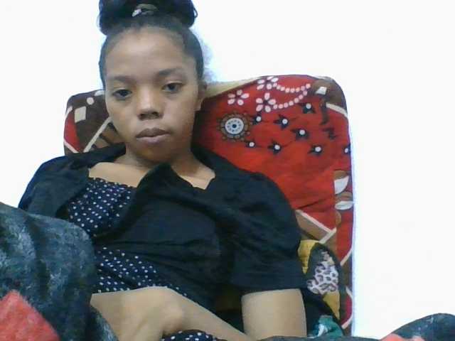 rosah1a live cam on BongaCams
