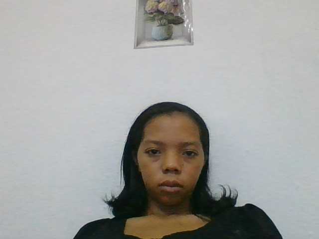 rosah1a live cam on BongaCams