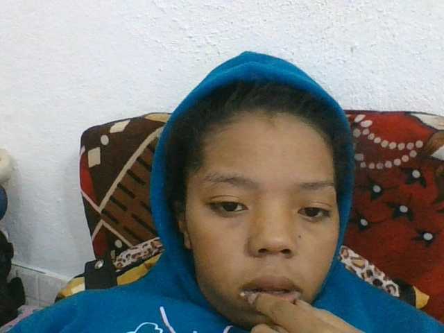 rosah1a live cam on BongaCams