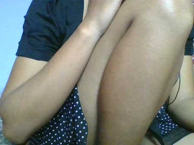 rosah1a live cam on BongaCams