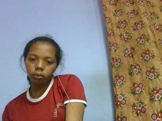rosah1a live cam on BongaCams