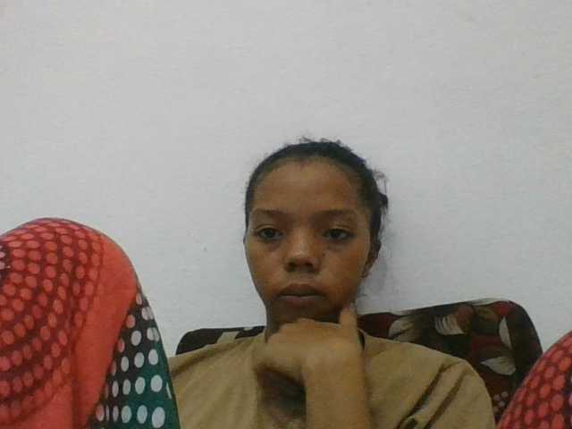 rosah1a live cam on BongaCams