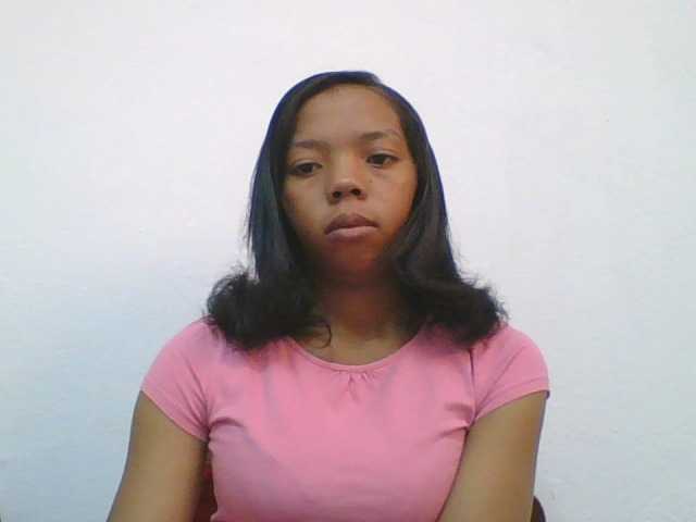 rosah1a live cam on BongaCams