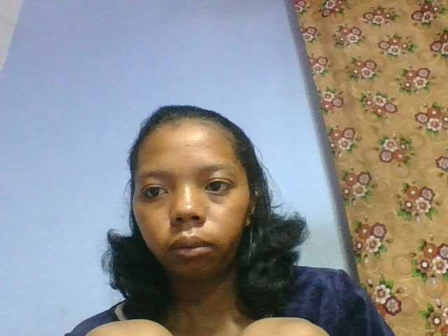 rosah1a live cam on BongaCams