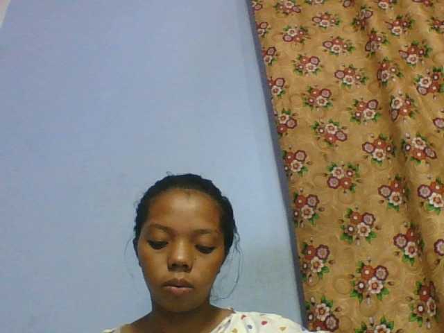 rosah1a live cam on BongaCams
