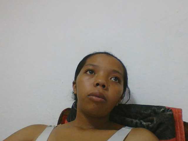 rosah1a live cam on BongaCams