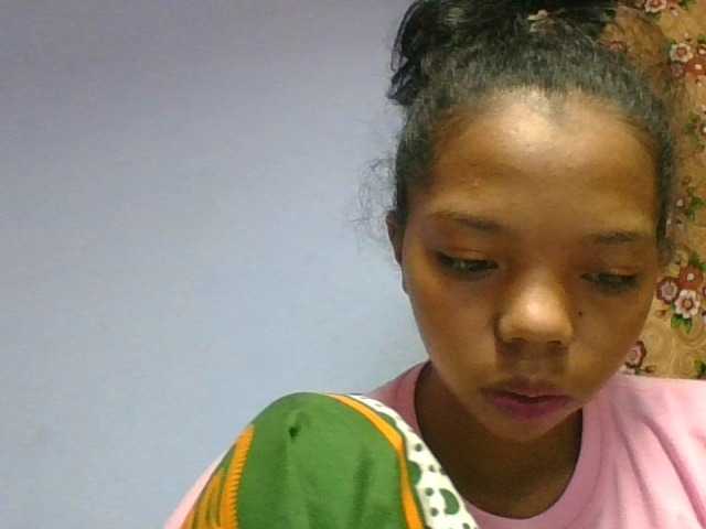 rosah1a live cam on BongaCams
