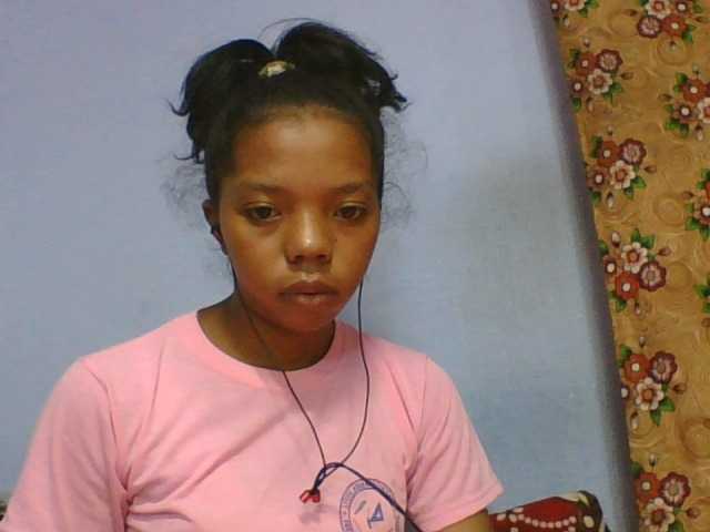 rosah1a live cam on BongaCams