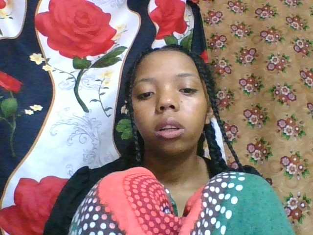 rosah1a live cam on BongaCams