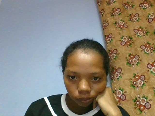 rosah1a live cam on BongaCams
