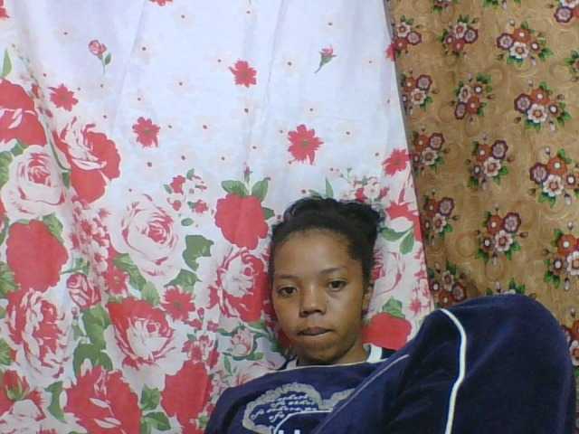 rosah1a live cam on BongaCams