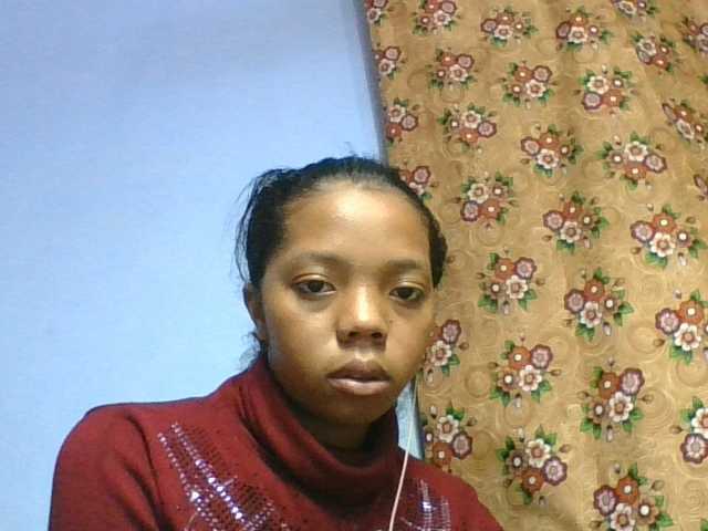 rosah1a live cam on BongaCams