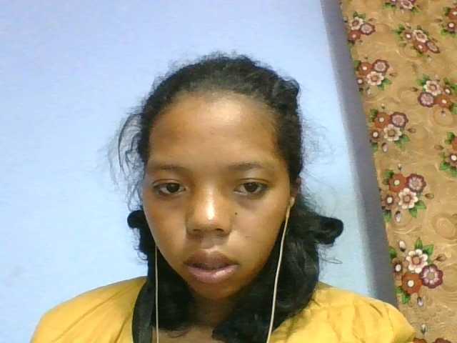 rosah1a live cam on BongaCams